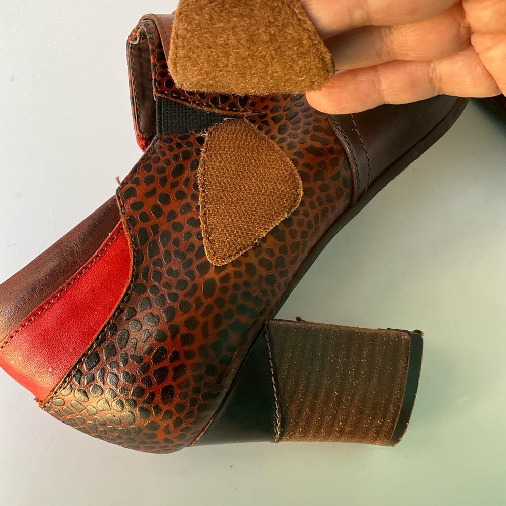 L'ARTISTE Brown and Red Leather Multi Pattern Shoes - Picture 11 of 15